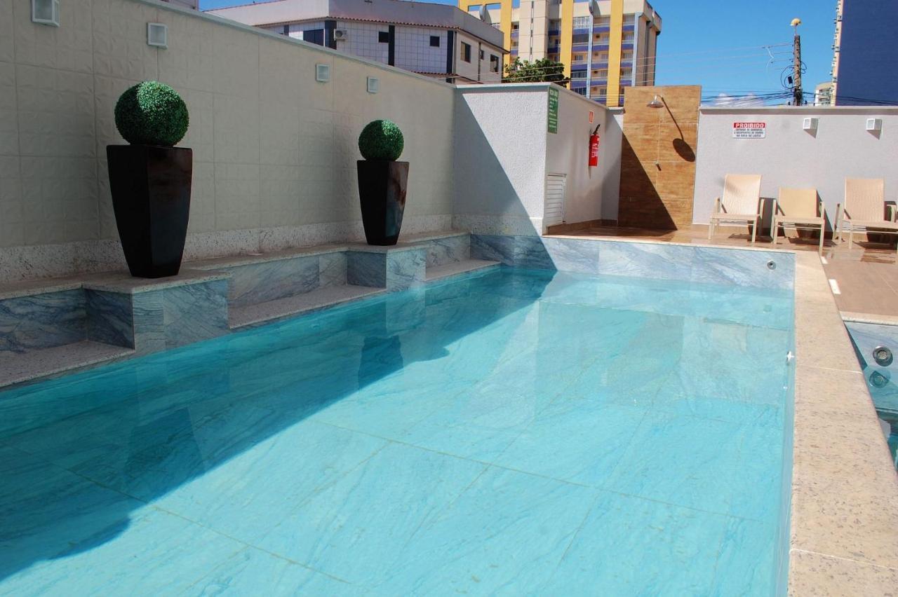 Everest Flat Service Caldas Novas Exterior photo