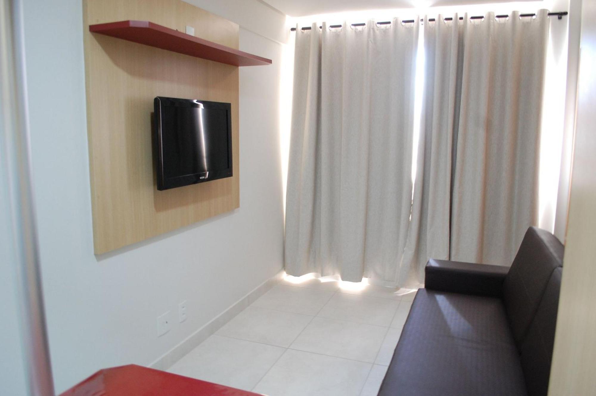 Everest Flat Service Caldas Novas Exterior photo
